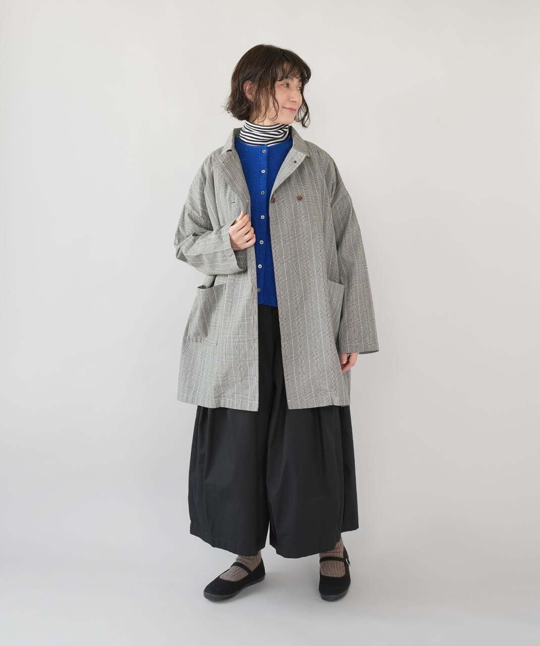  mumokutekiチェック柄のダブルボタンコート　グレンチェック　コーデ