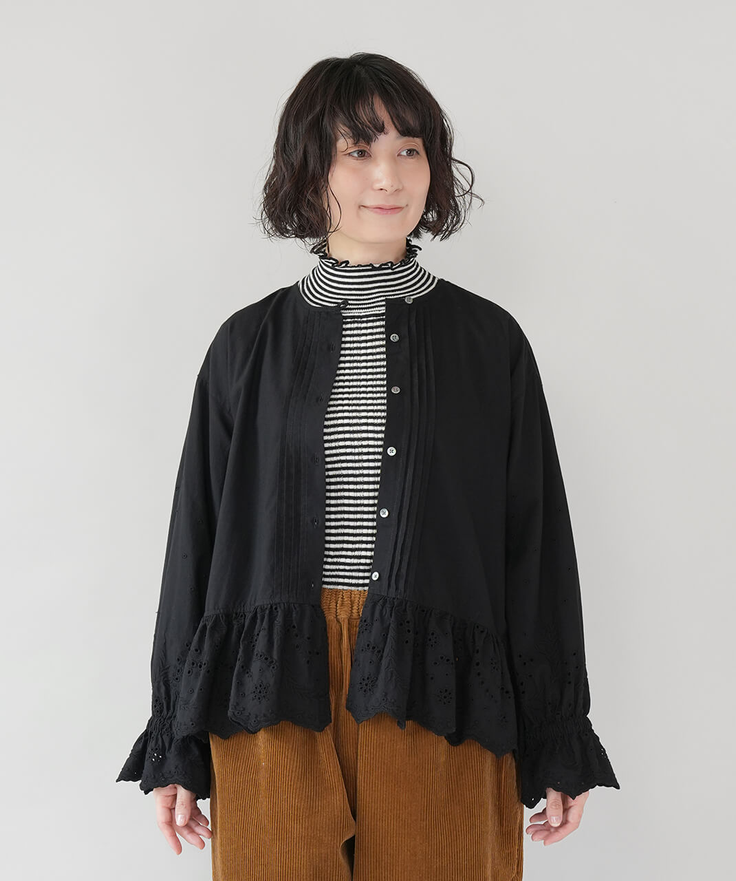 mumokutekiちくちくしないメロウハイネックカットソー ボーダー　着画