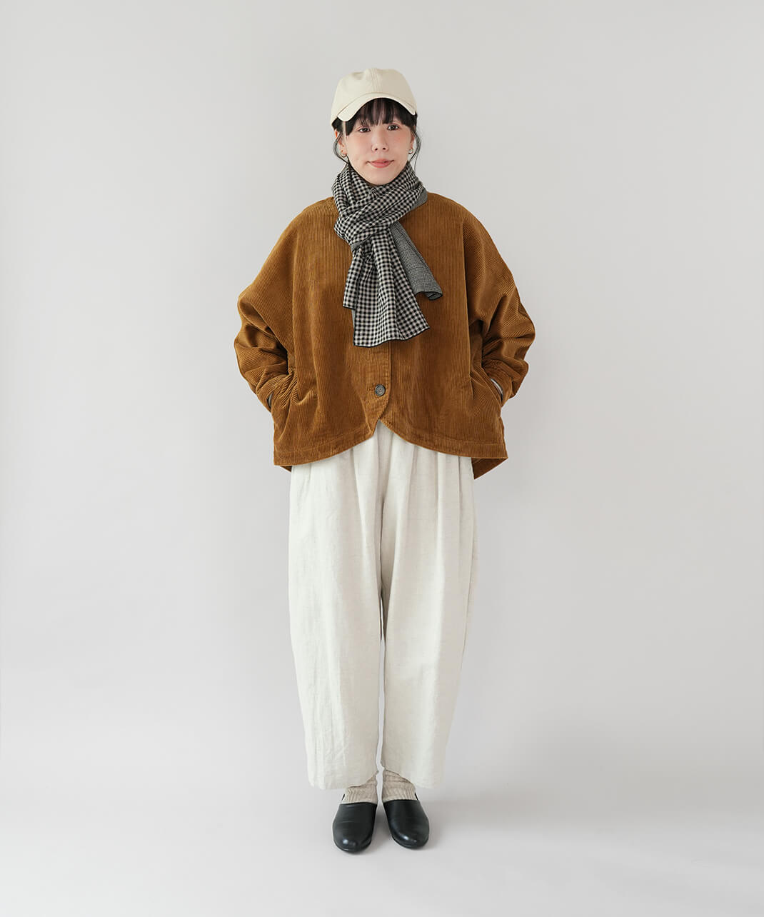 ista-ire×mumokuteki太畝コーデュロイのバルーンジャケット　キャメル　コーデ
